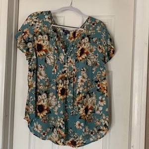 Torrid blouse, Size 1